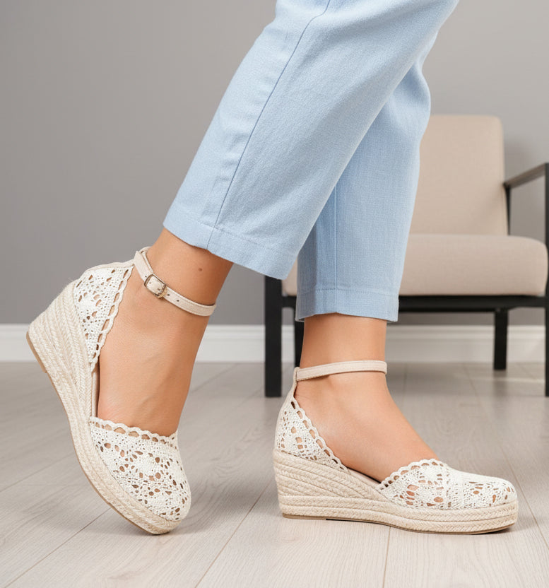 Lace Chunky High Heels