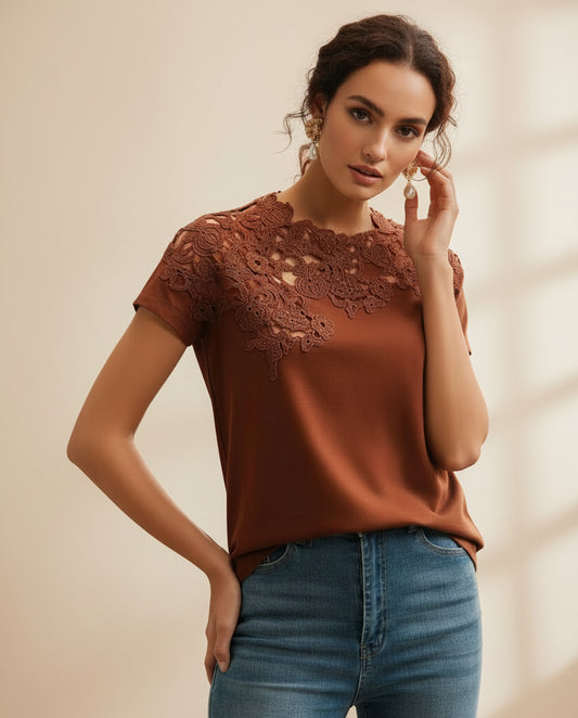 EMBROIDERED T-SHIRT