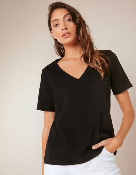 Basic T-Shirt